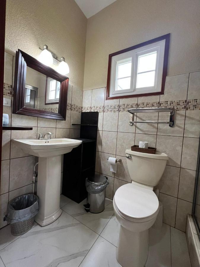 One South Place Hotel Беліз Екстер'єр фото